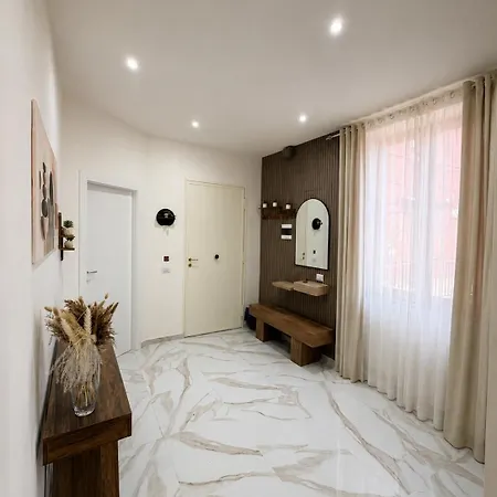 Digiacomo's House * Neapol