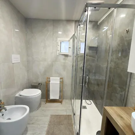 Apartament Digiacomo's House